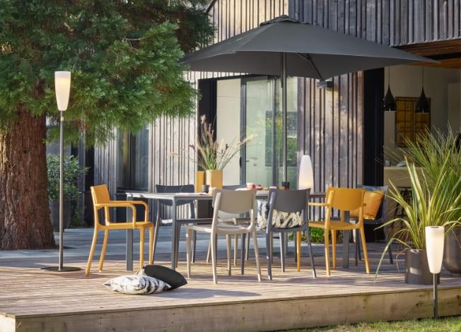 Comment choisir la dimension de sa table de jardin ? | Blog Camif