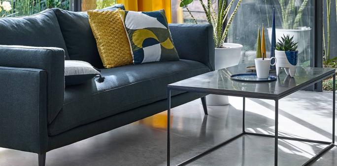 Etnisi, start up de l'économie circulaire, fabricant de mobilier et déco recyclés