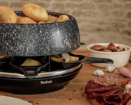 Choisir son appareil de cuisson festive et appareil a raclette | Blog Camif