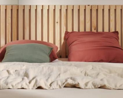 Têtes de lit en bois moderne à adopter | Blog Camif